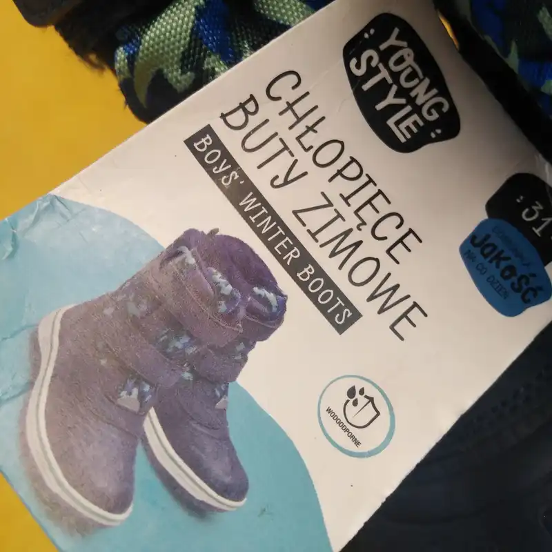 بوت پسرانه یانگ استایل مدل bR6541