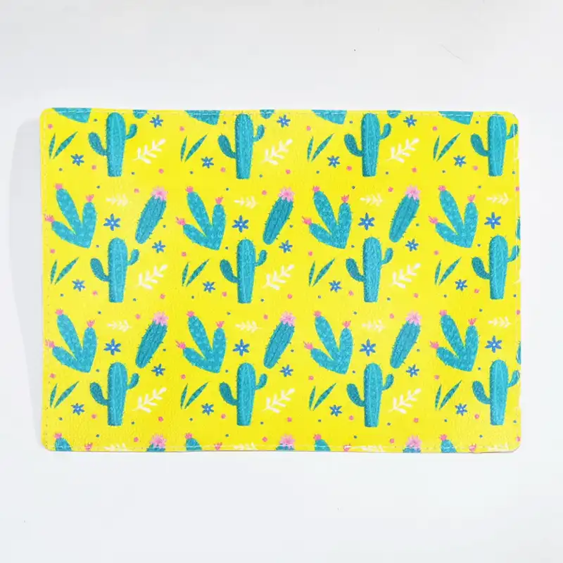 جلد شناسنامه طرح کاکتوس مدل IDC090555