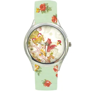 ساعت مچی عقربه ای زنانه مدل بند پارچه ای کد 2207 