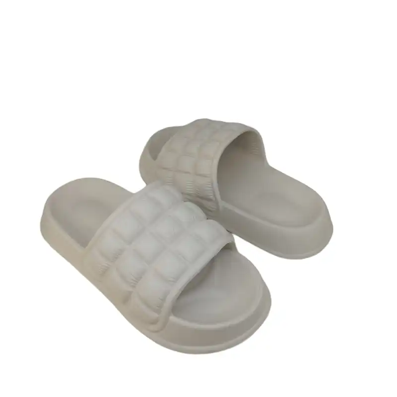 دمپایی زنانه مدل DZ112 LMR مدل لام رنگ کرم