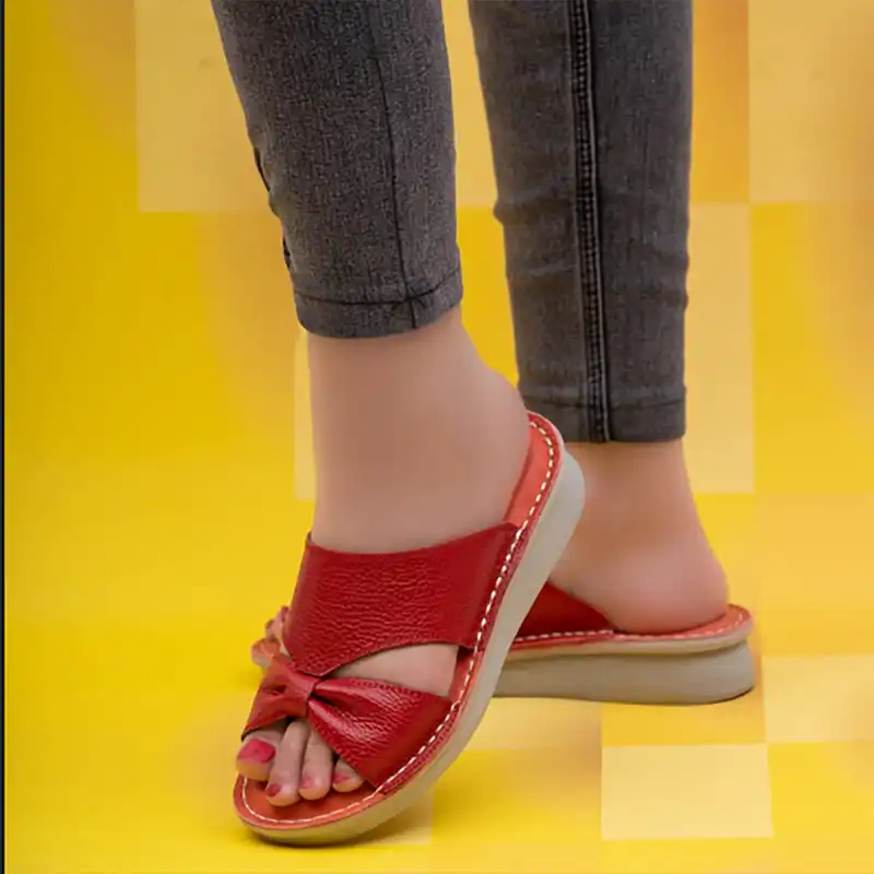 دمپایی زنانه مدل چرم طبیعی کد 044t.k رنگ قرمز