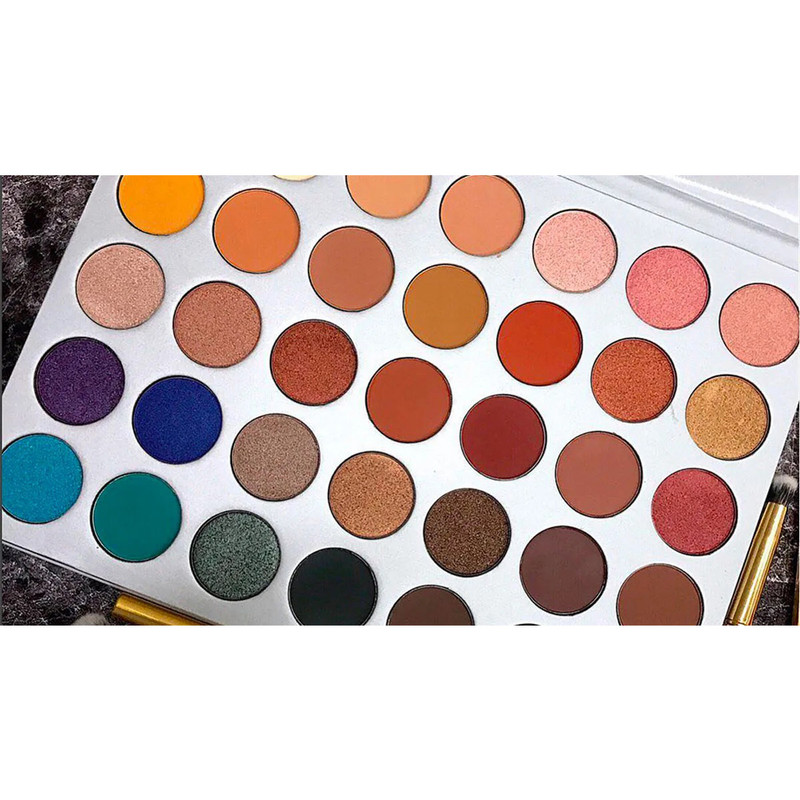 پالت سایه چشم مورفی مدل Jaclyn Hill