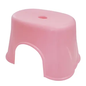 چهارپایه حمام طرح گلبرگ کد C101