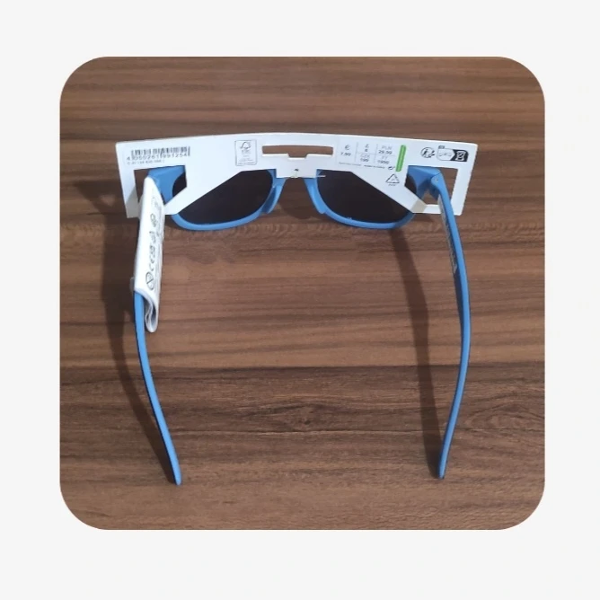 عکس شماره 7 : عینک آفتابی پسرانه مدل کلاسیک 19277214