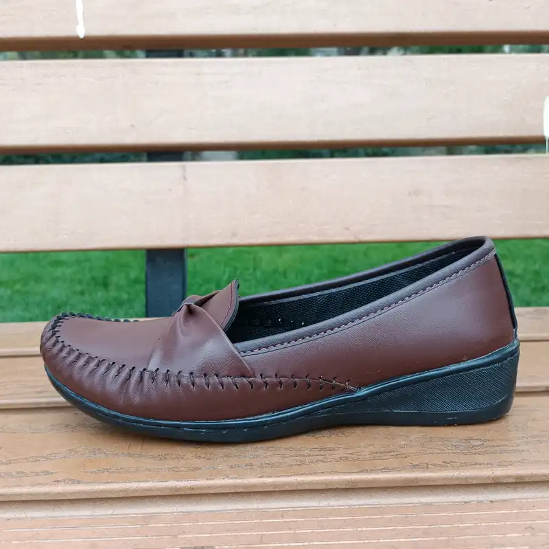 کفش طبی زنانه مدل اروینا رنگ قهوه ای