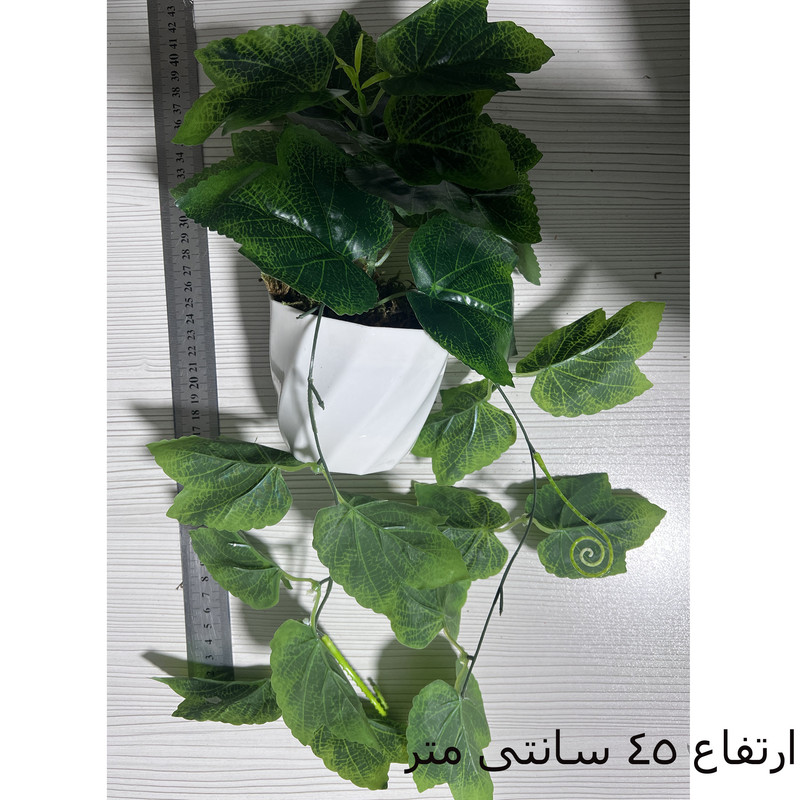 گلدان به همراه گل مصنوعی مدل انگور آویزدار