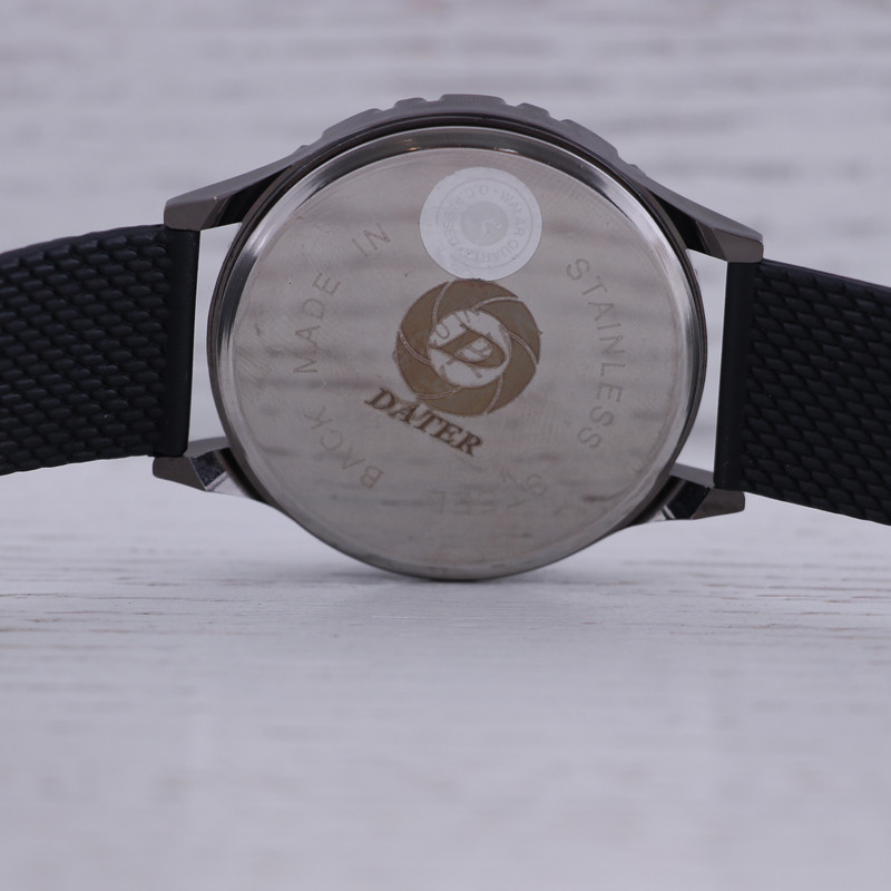 ساعت مچی دیجیتال دیتر مدل LE 3313 -ME-ME ساعت مچی دیجیتال دیتر مدل LE 3313 -ME-ME