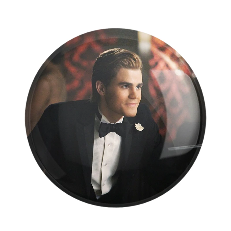 مگنت خندالو مدل استفان سالواتوره خاطرات یک خون آشام The Vampire Diaries  کد 20279