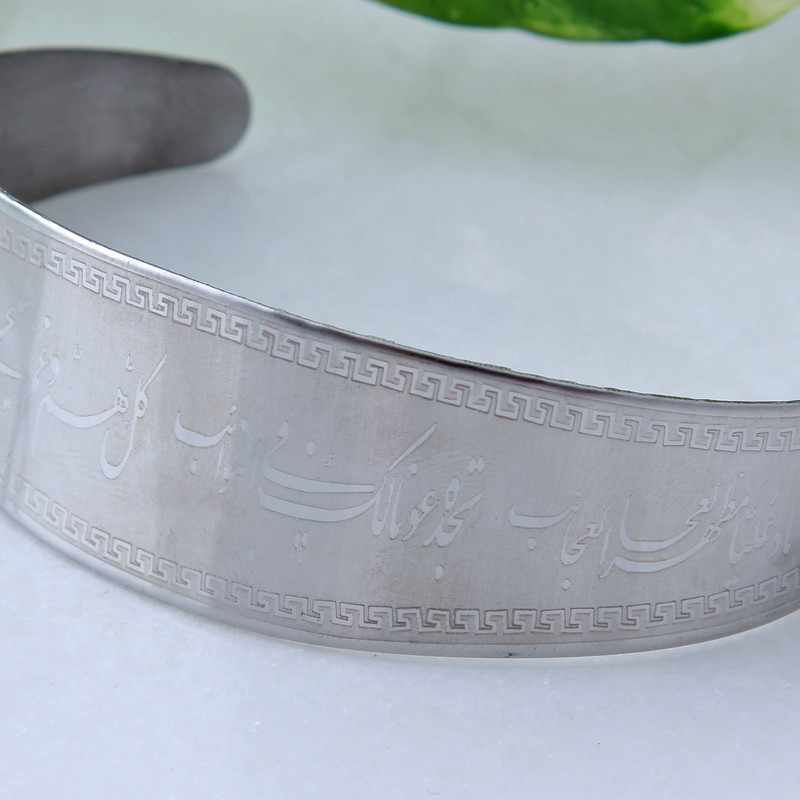 دستبند مردانه مدل استیل رنگ ثابت ضد حساسیت حکاکی نادعلیا کد DP_197