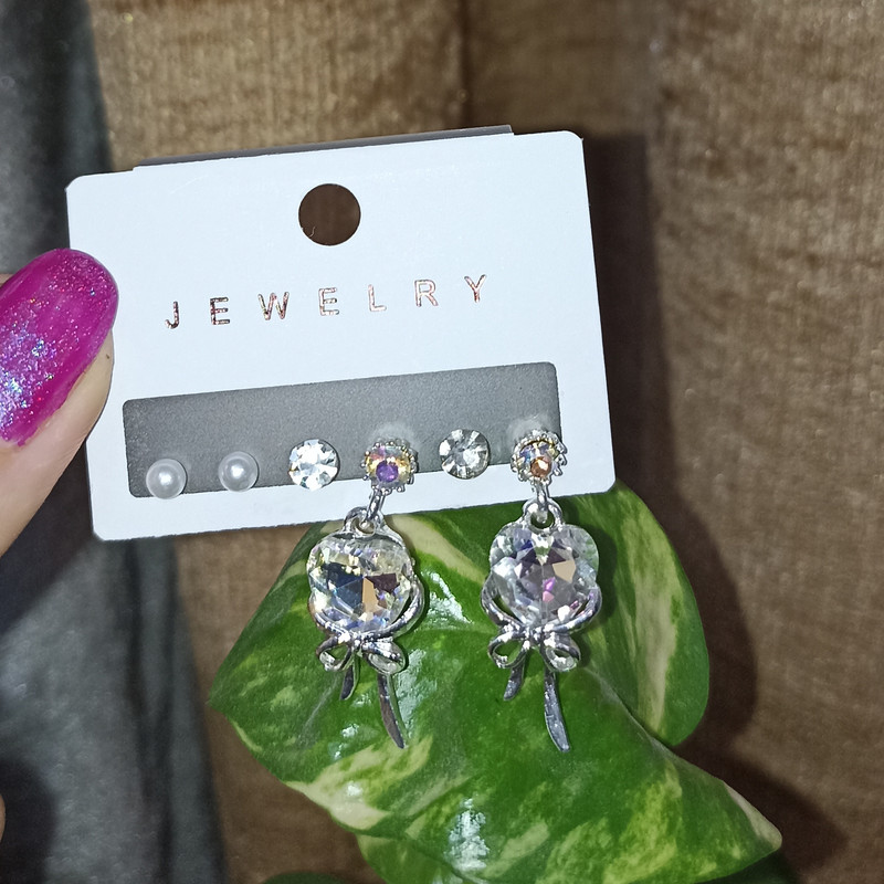 گوشواره میخی زنانه مدل nv80 بسته سه عددی