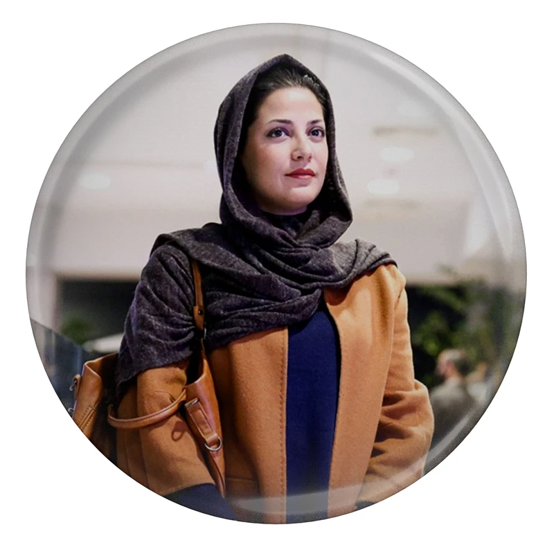 مگنت طرح بازیگر طناز طباطبایی مدل S8651 