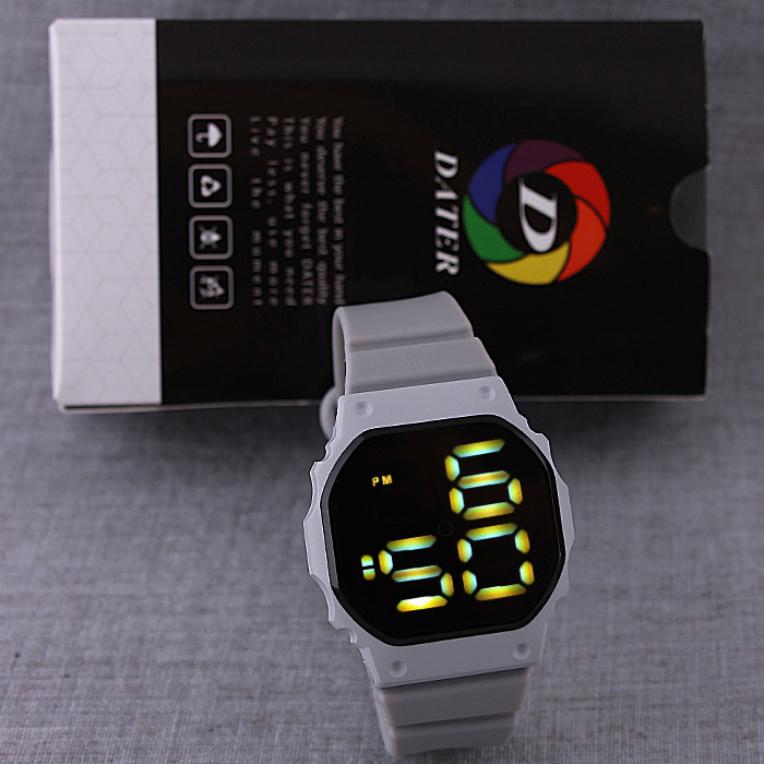 ساعت مچی دیجیتال مدل LE 4060 -TO-ME