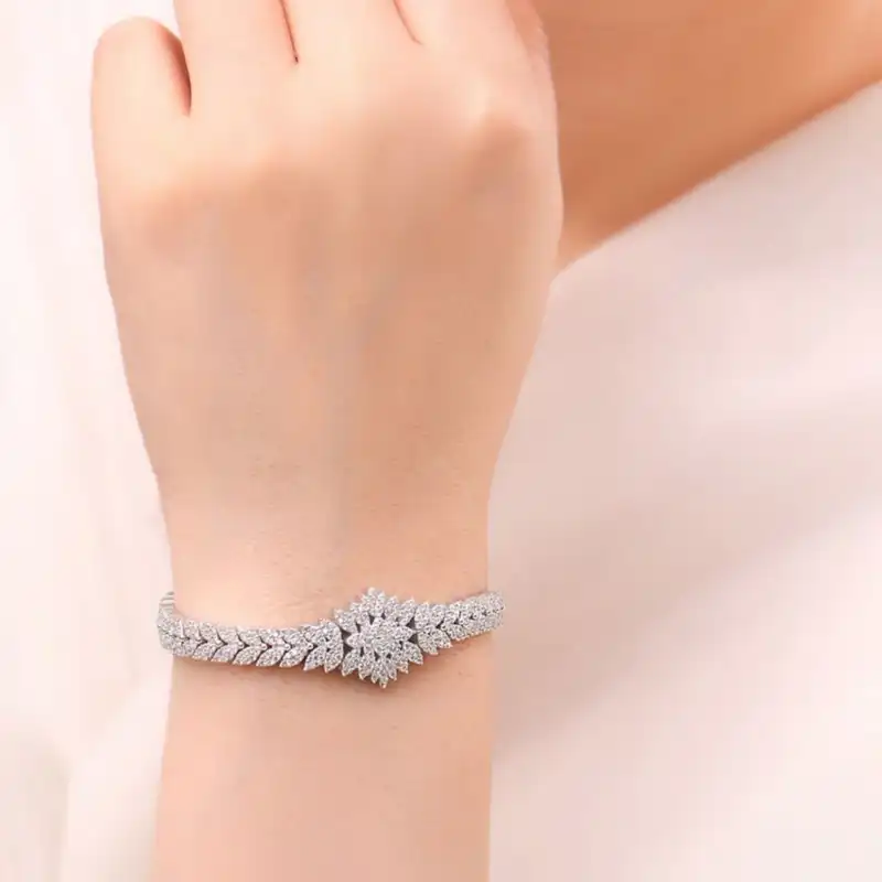 دستبند نقره زنانه مدل مبینا rzzdeh-049