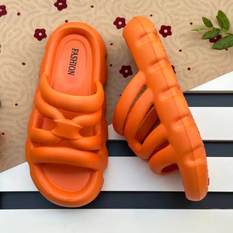 دمپایی زنانه پاپا مدل پرن کد ong