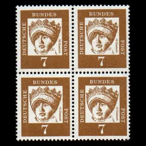 تمبر یادگاری مدل خارجی مجموعه 4 عددی 