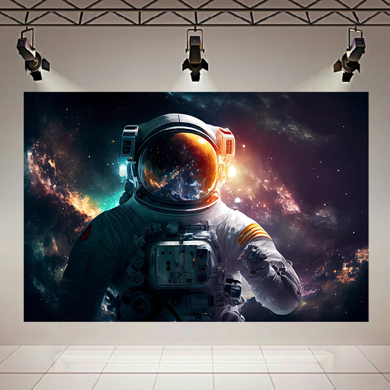 تابلو شاسی مخمل مدل فضانورد و کهکشان PD786