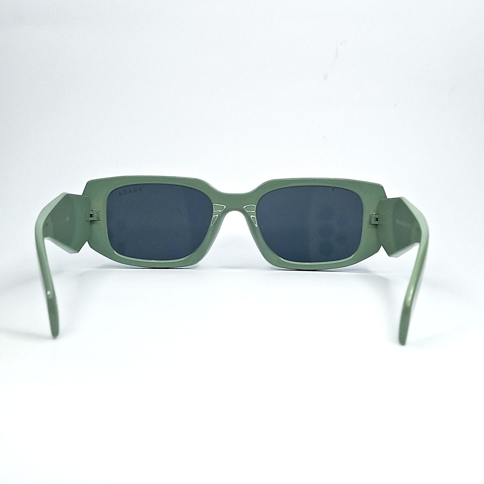 عینک آفتابی پرادا مدل سه بعدی -  - 4