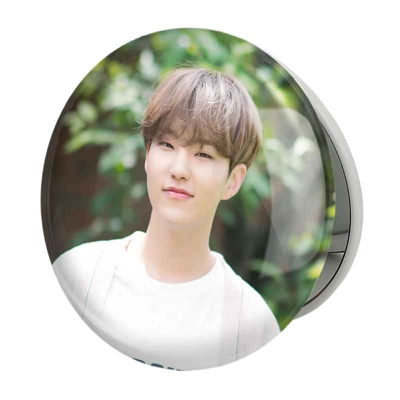 آینه جیبی خندالو طرح هوشی گروه سونتین Seventeen مدل تاشو کد 21523 