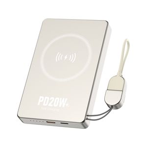 پاوربانک نوکسو مدل PN-P-6 ظرفیت 10 هزار میلی‌آمپر ساعت