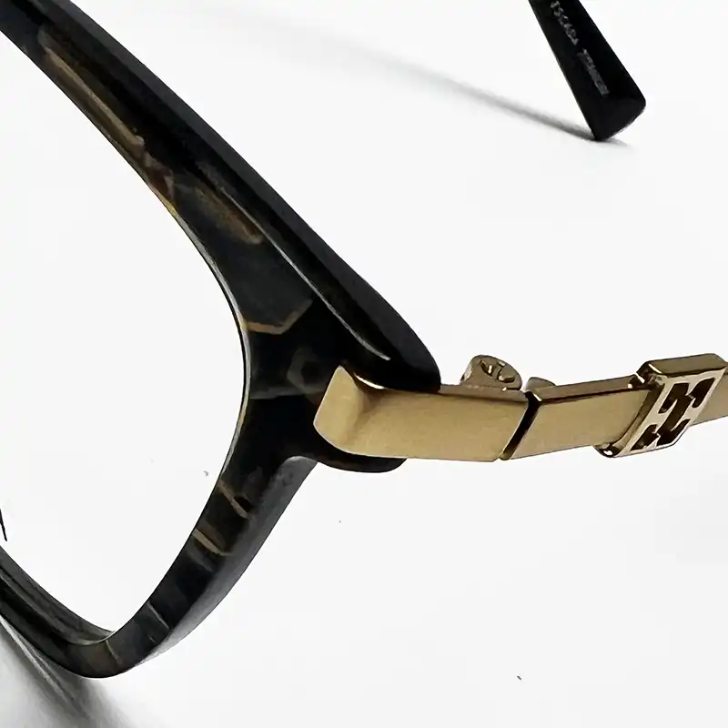 فریم عینک طبی زنانه اسکادا مدل VESA39F