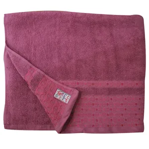 حوله حمام ساینا طرح فلامین سایز 90x150 سانتی متر