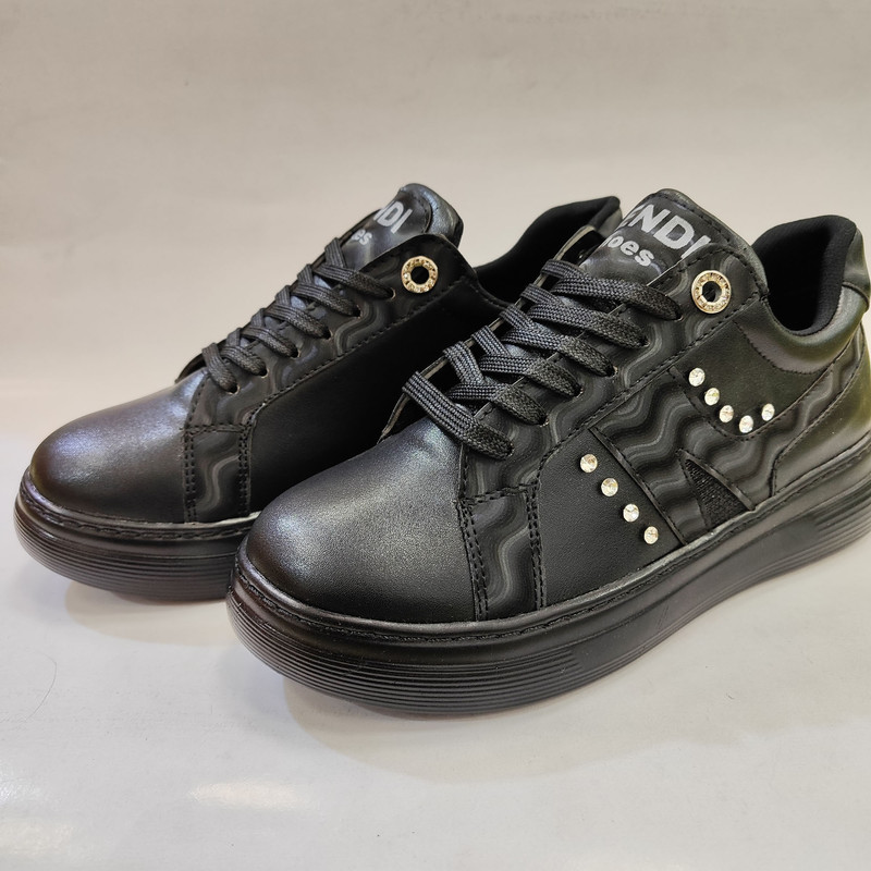 کفش روزمره زنانه مدل 2025 kzd