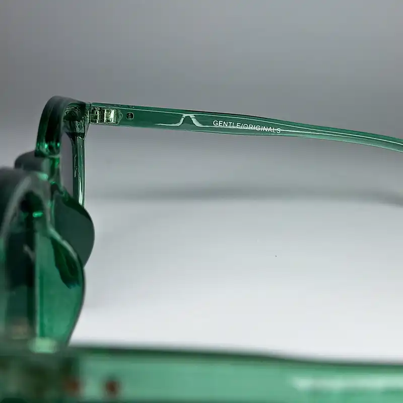 عینک آفتابی جنتل مانستر مدل Ar6