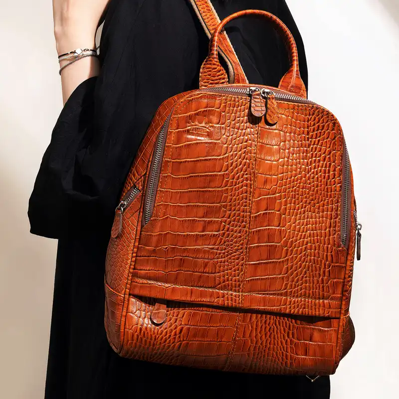 کوله پشتی زنانه رویال چرم مدل WB8.1