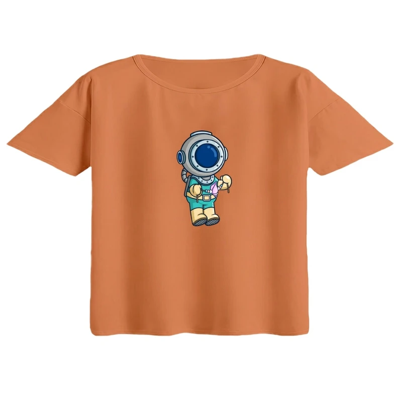 کراپ تی‌شرت آستین کوتاه زنانه مدل آدم فضایی کد 02
