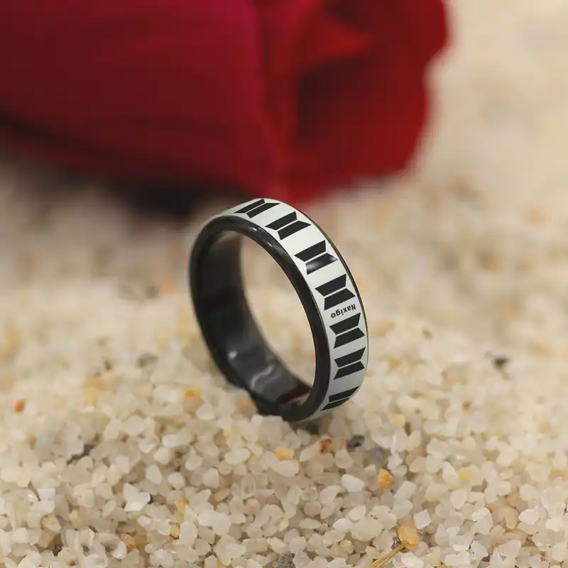 انگشتر ناکسیگو مدل RG7034