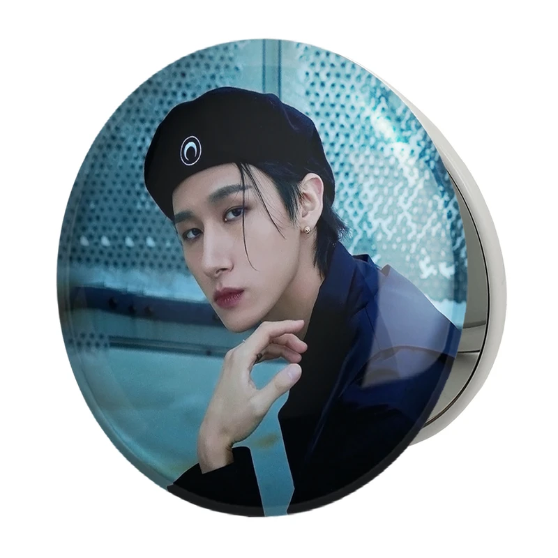 آینه جیبی خندالو طرح آی ام گروه مانستا اکس MONSTA X مدل تاشو کد 21115 