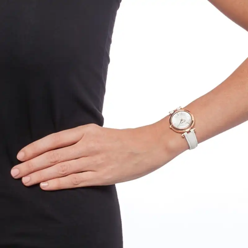 ساعت مچی عقربه ای زنانه فولی فولیه مدل WF16R009SPS-WH (بدون جعبه اورجینال)