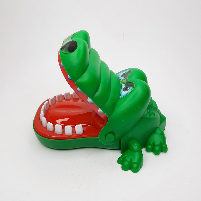 اسباب بازی مدل تمساح عصبانی