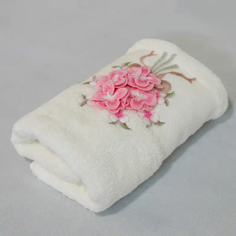 ست حوله پالتویی کارینا مدل ویولت کد 02 مجموعه 6 عددی