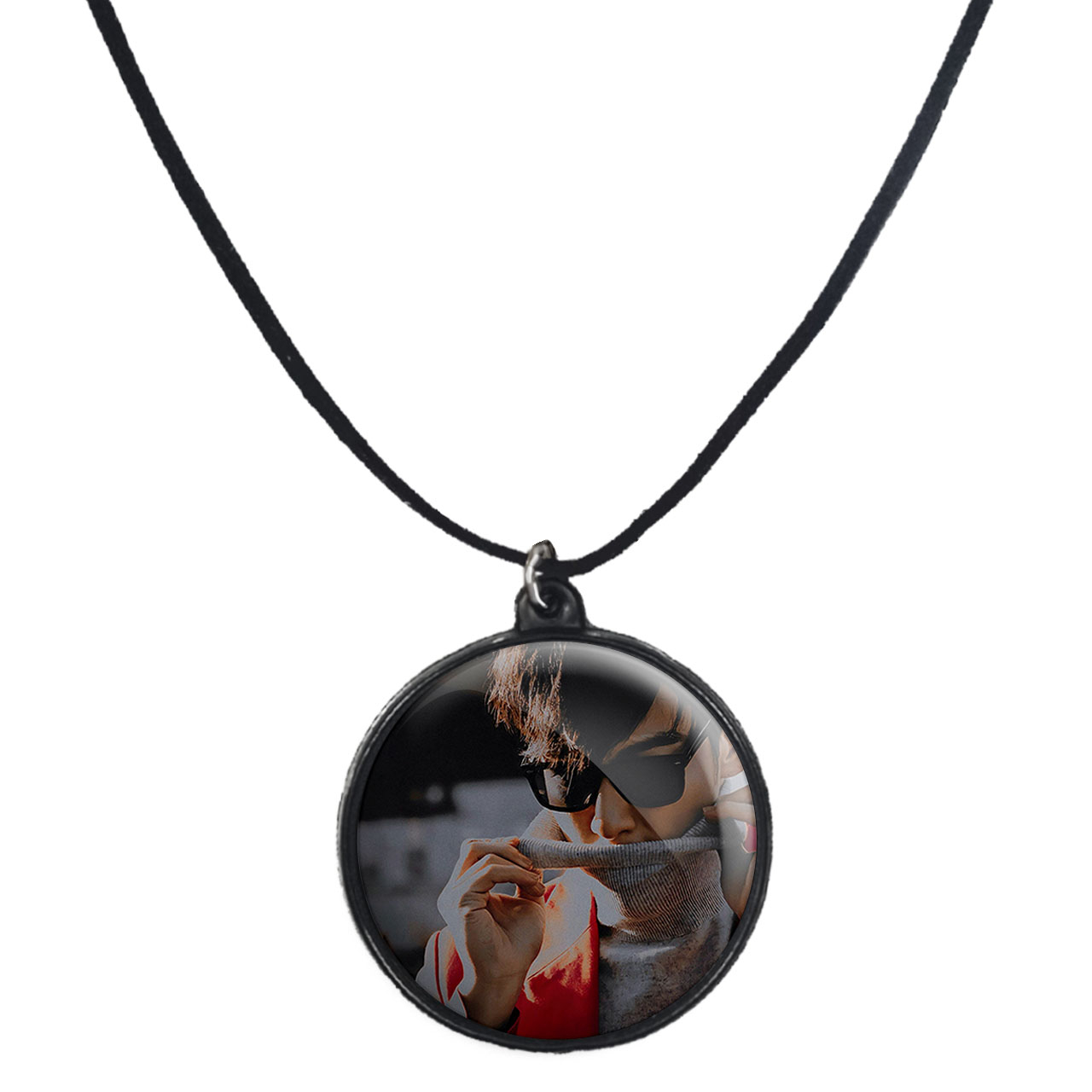 گردنبند پرمانه طرح گروه موسیقی BIG BANG کد pmb.15185 مدل دو طرفه