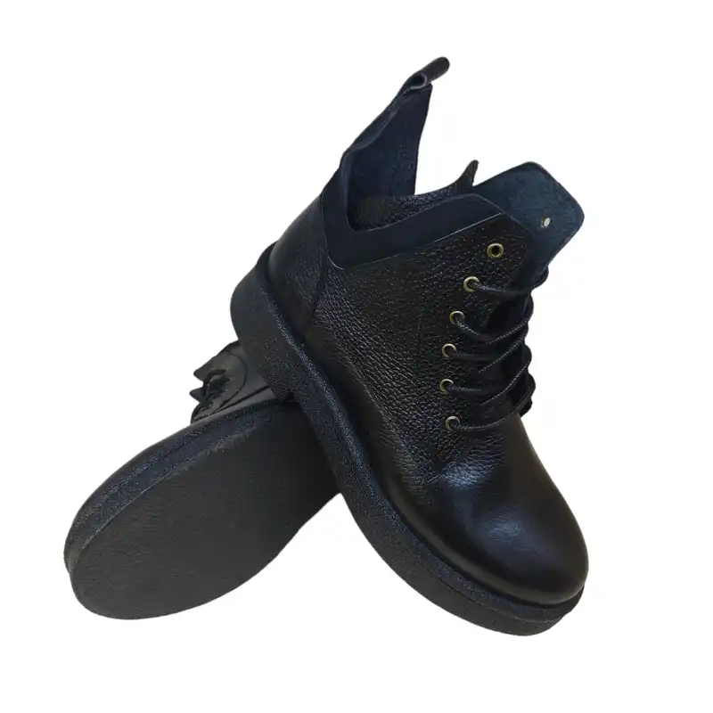 نیم بوت زنانه مدل آندیا چرم طبیعی رنگ مشکی