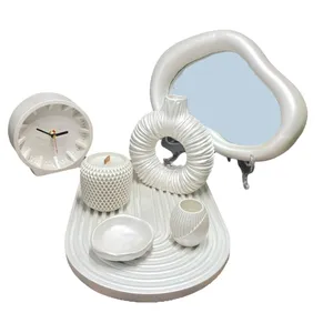 گلدان تزئینی مدل کد ۶۰۶۱