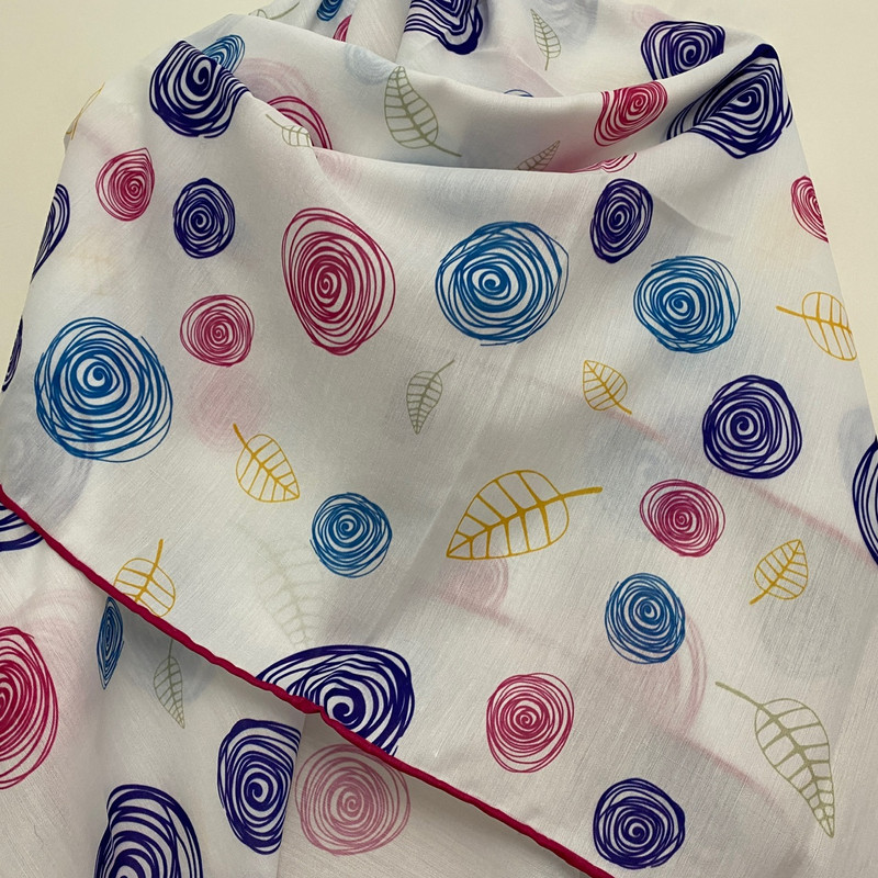 روسری زنانه مدل نخی چهارفصل کد 1579