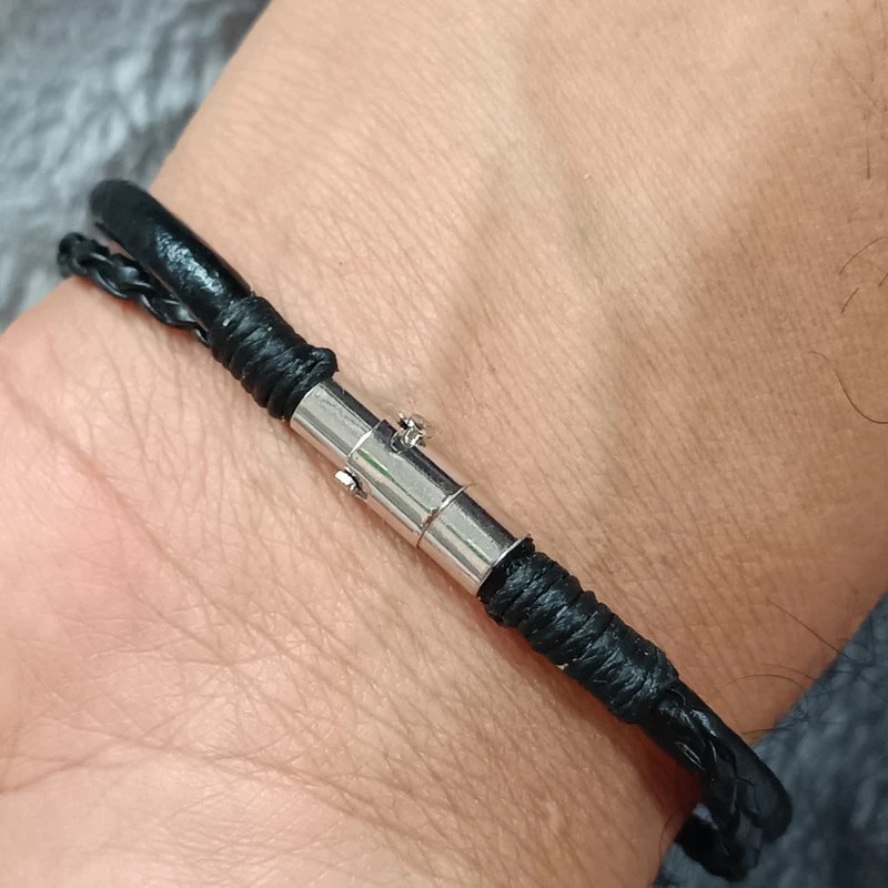 عکس شماره 3 : دستبند مردانه مدل چرمی رینگی بافت دار