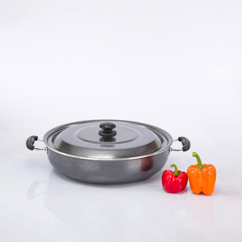 تابه دو دسته عروس مدل درب فلزی سایز 46