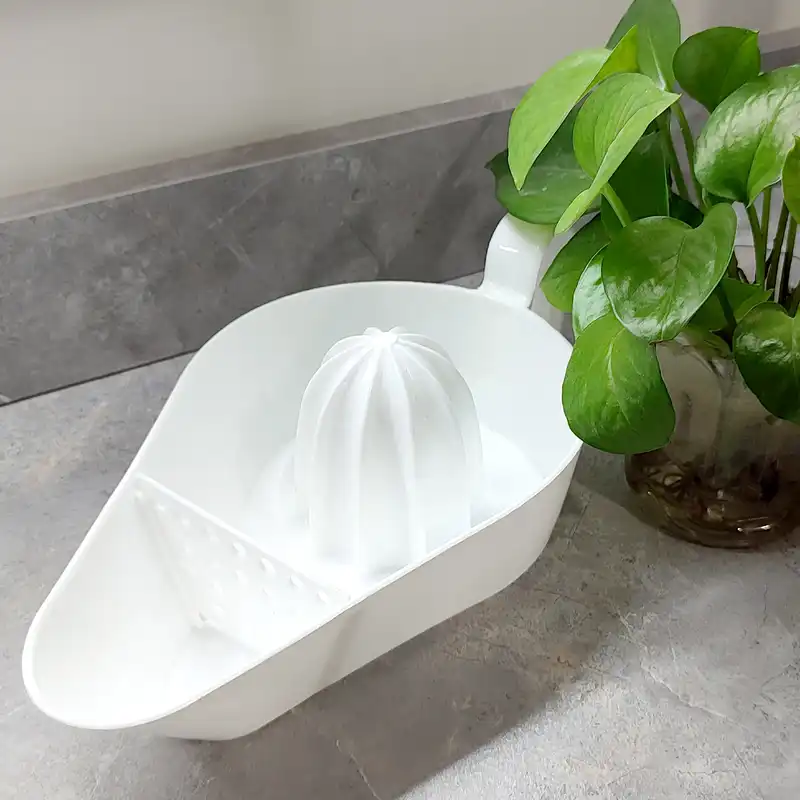 آبمیوه گیری دستی مدل 7D