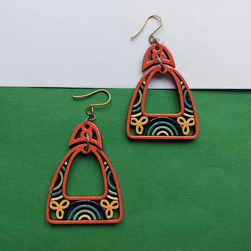 گوشواره زنانه مدل چوبی طرح انتزاعی کد EP025