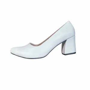 کفش پاشنه‌دار زنانه مدل لودشکا 