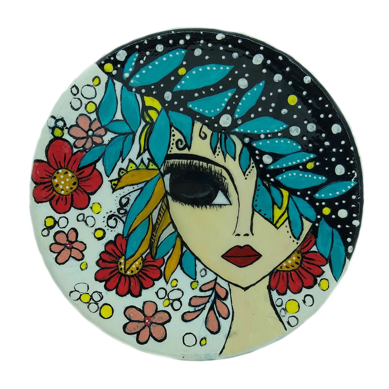 بشقاب دیوار کوب سفالی طرح مو مو مدل ASD12