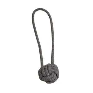 اسباب بازی گربه مدل توپ دسته دار