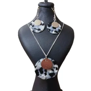 نیم ست زنانه مدل فانتزی