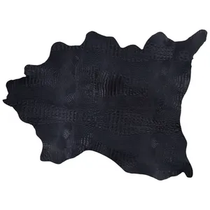 چرم طبیعی مدل  چرم بزی کورکودیل مدل 02G053C