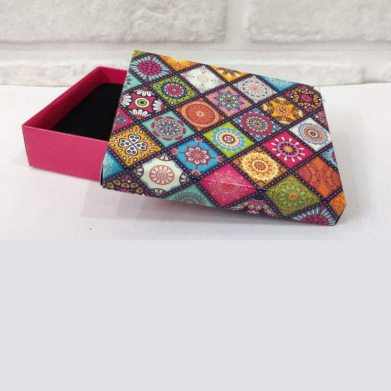 پابند زنانه مدل کریستال