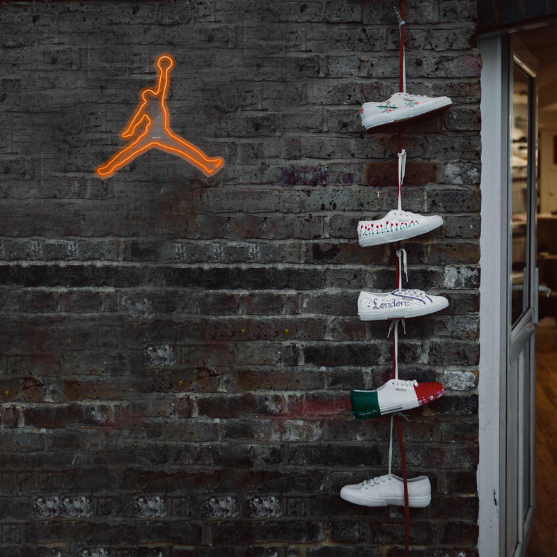 چراغ دیواری نئون دیزاین طرح Jordan_ORG