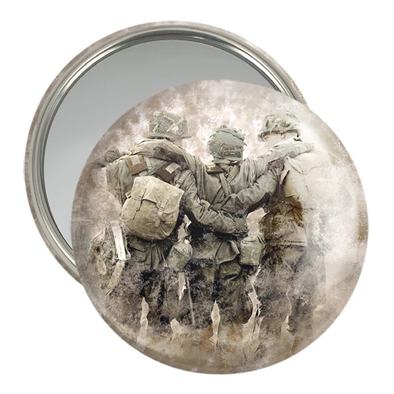 آینه جیبی خندالو مدل جوخه برادران Band Of Brothers کد 29771